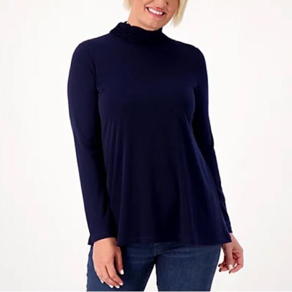 Susan Graver Modern Essentials Petite Liquid Knit A-Line Tunic - Picture 1 of 4